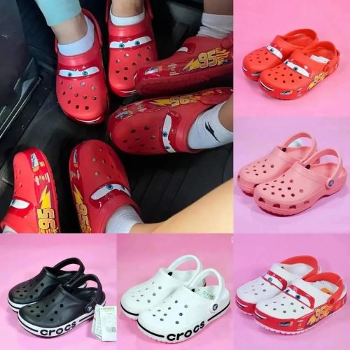 Crocs Classic Clog comfy casual sandals Red