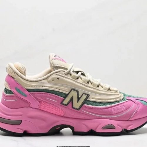 New Balance 1000 Chunky Sneakers Pink and Beige