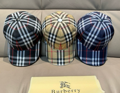 Burberry Check Print Classic Baseball Cap Multicolor