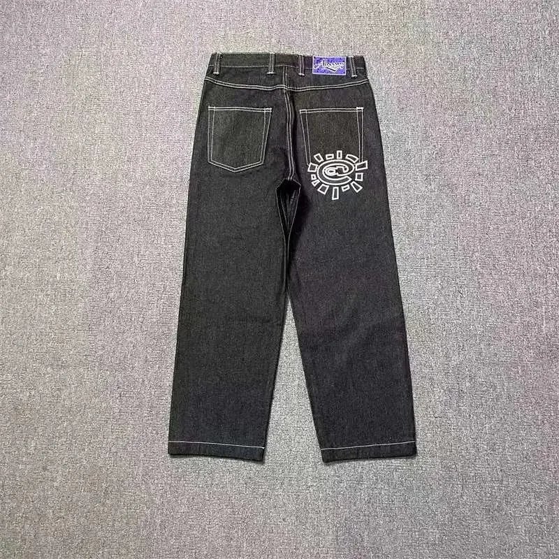 35 35