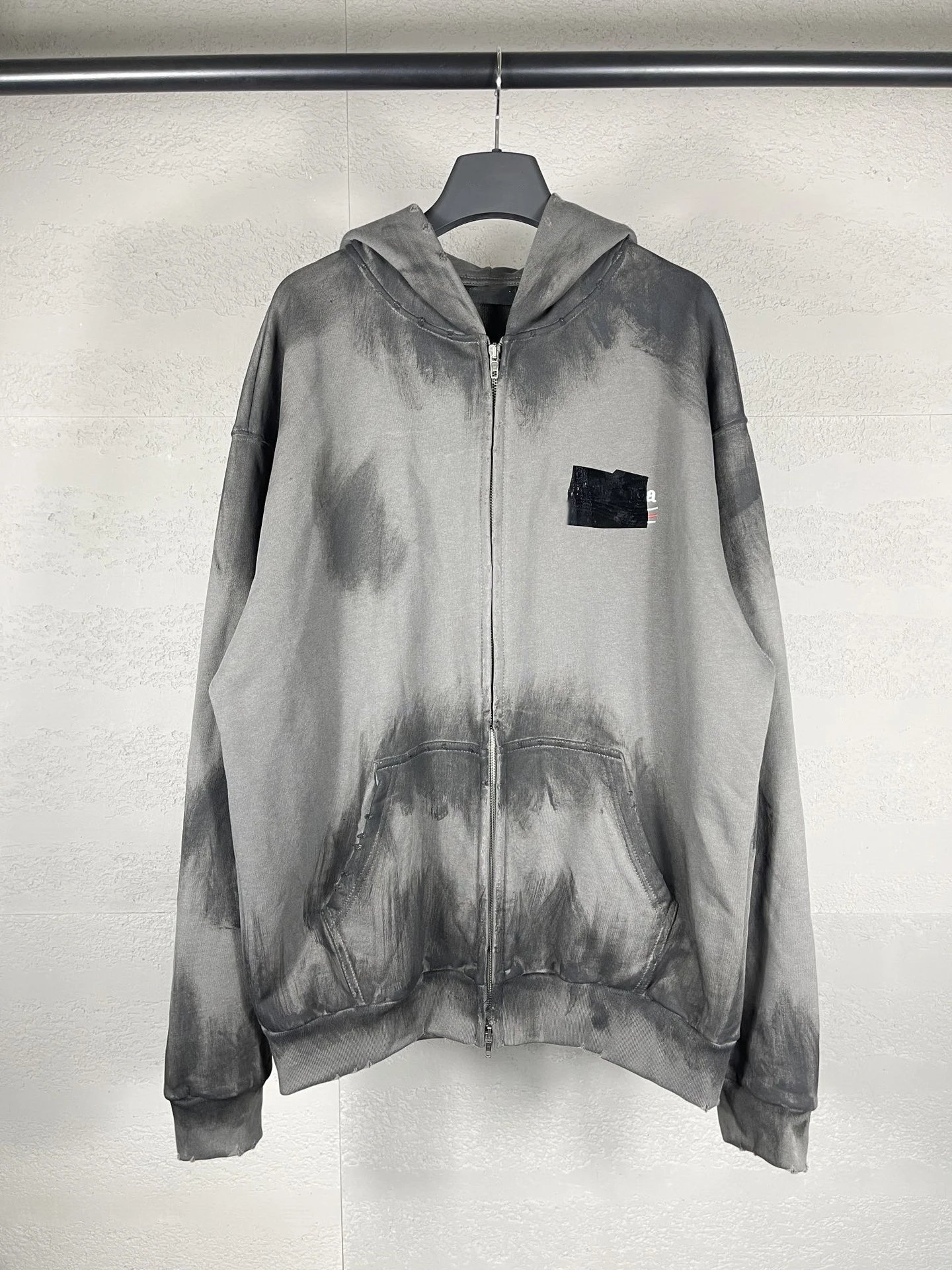烟灰色 烟灰色
