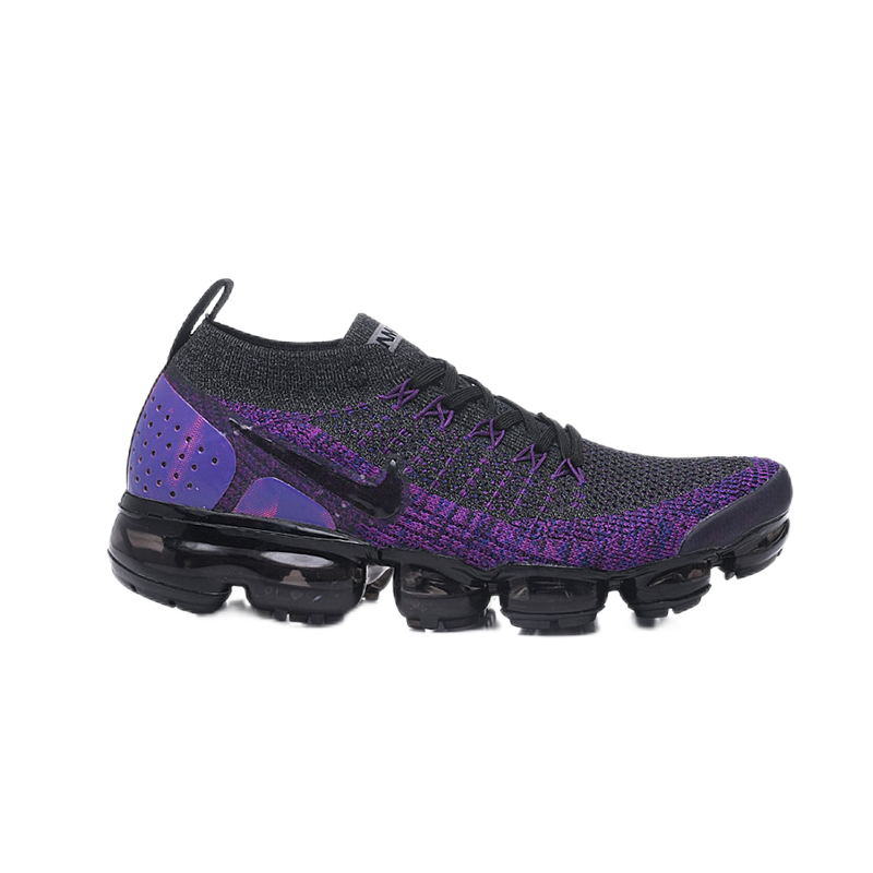 3 3