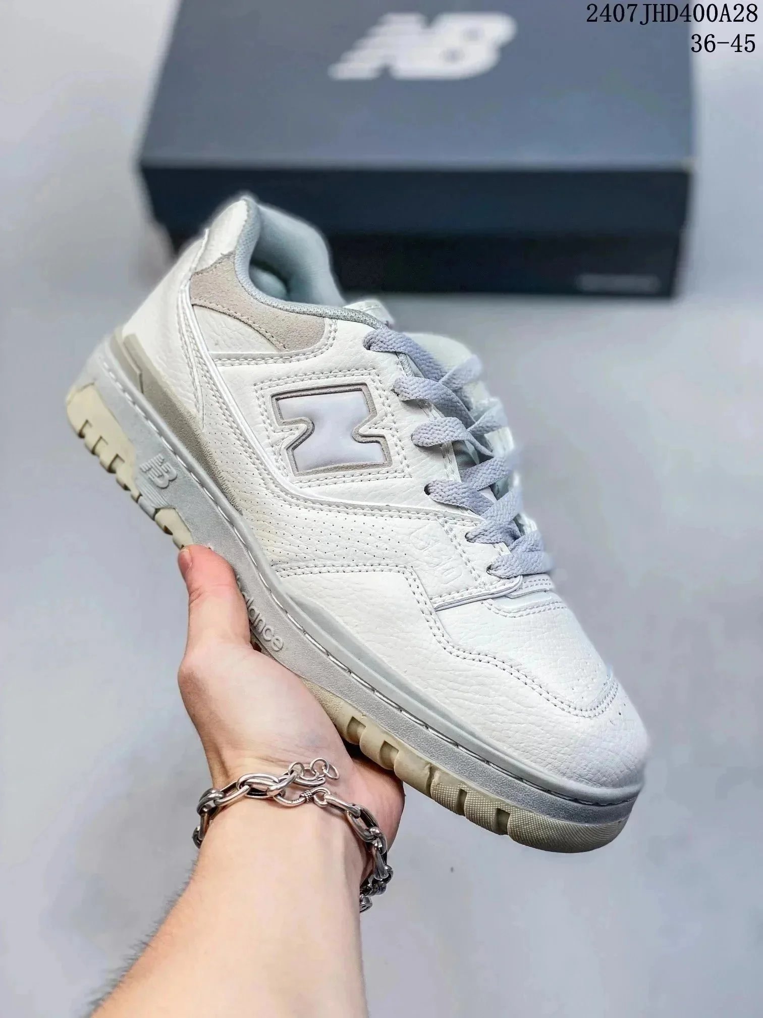 04白色 04白色