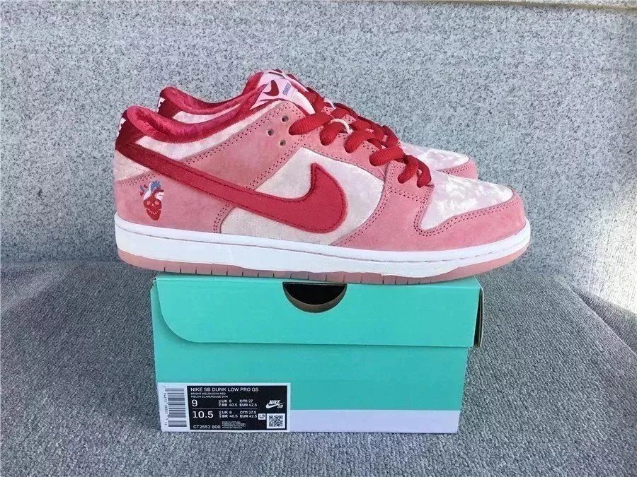 粉白色拼 粉白色拼