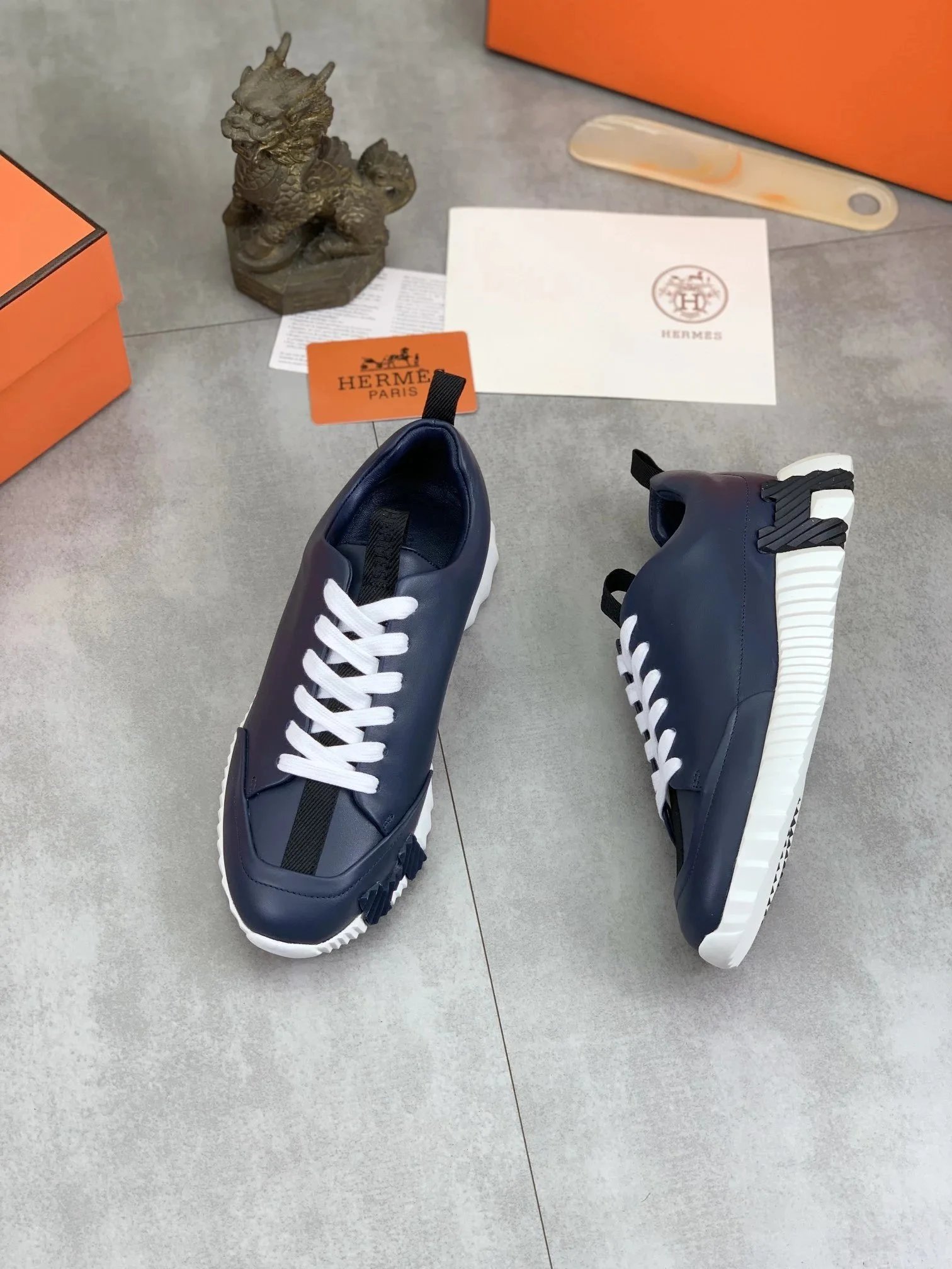 06 06