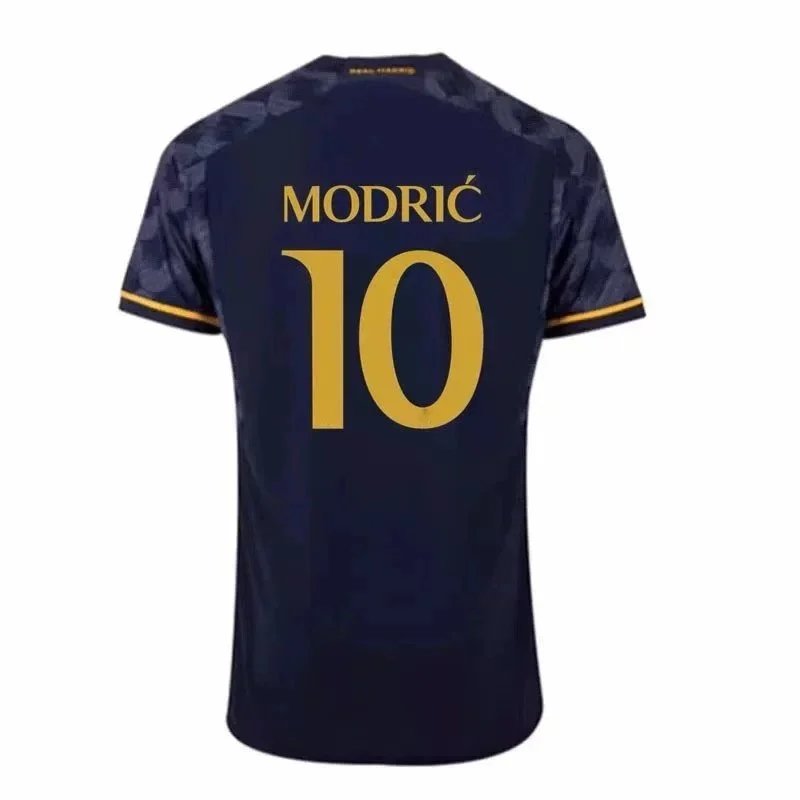 32 32
