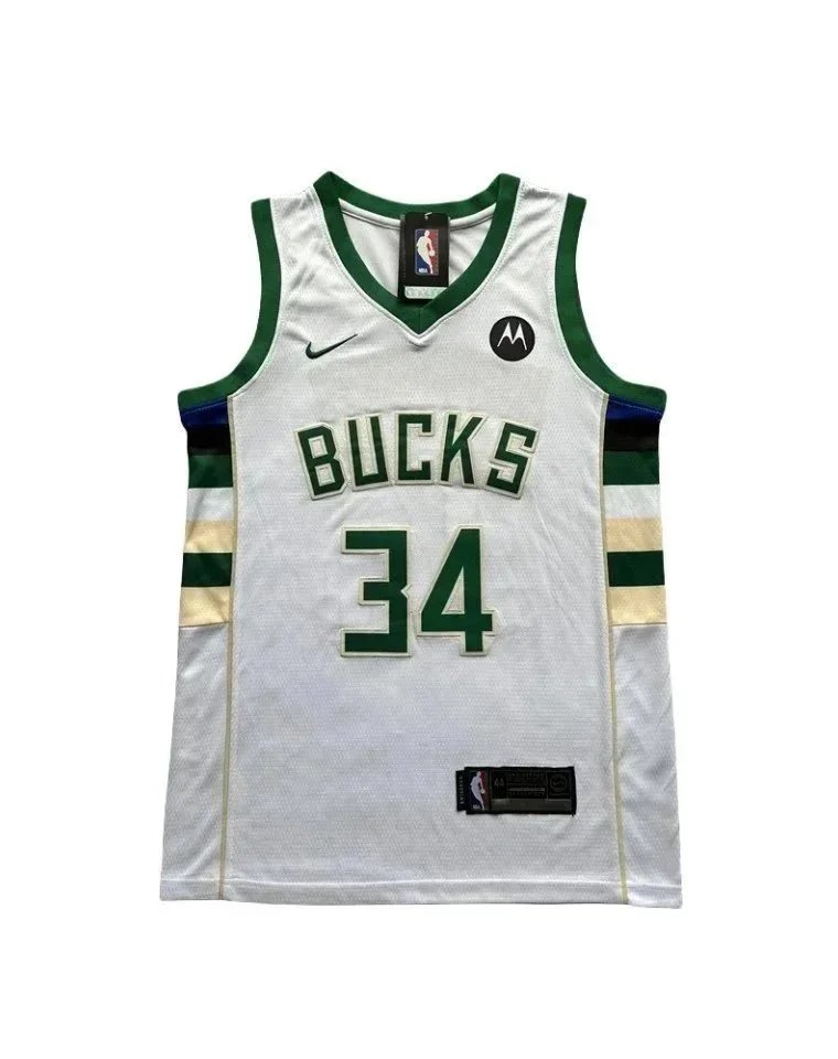 3 3