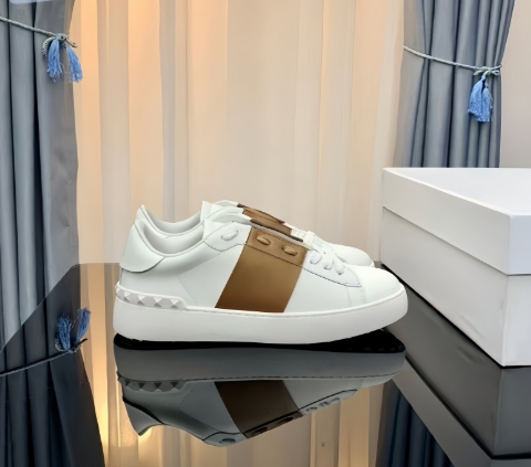 浅棕色 浅棕色