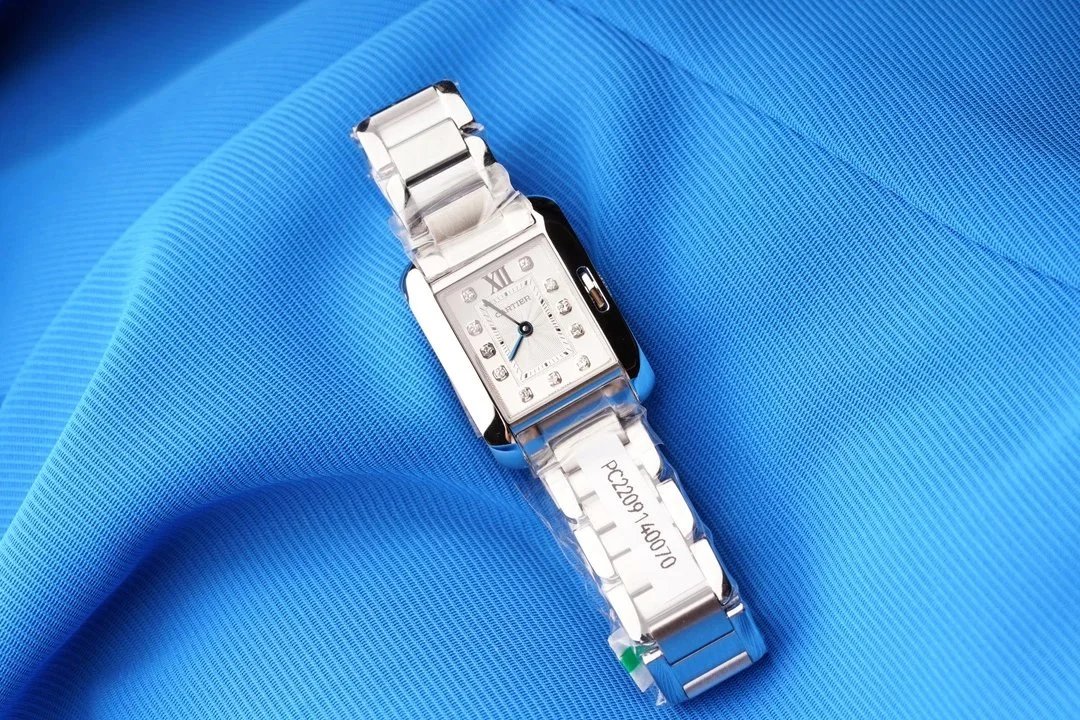 9 9