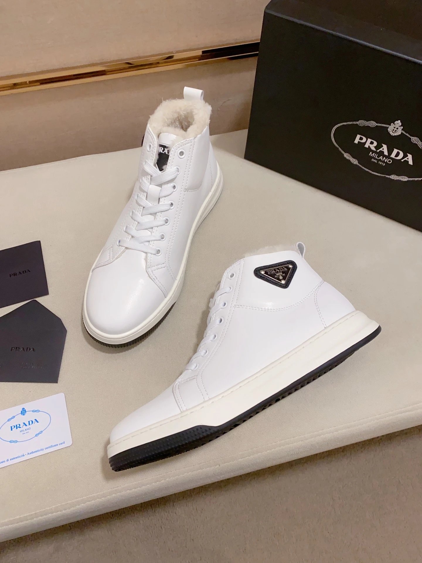 9 9