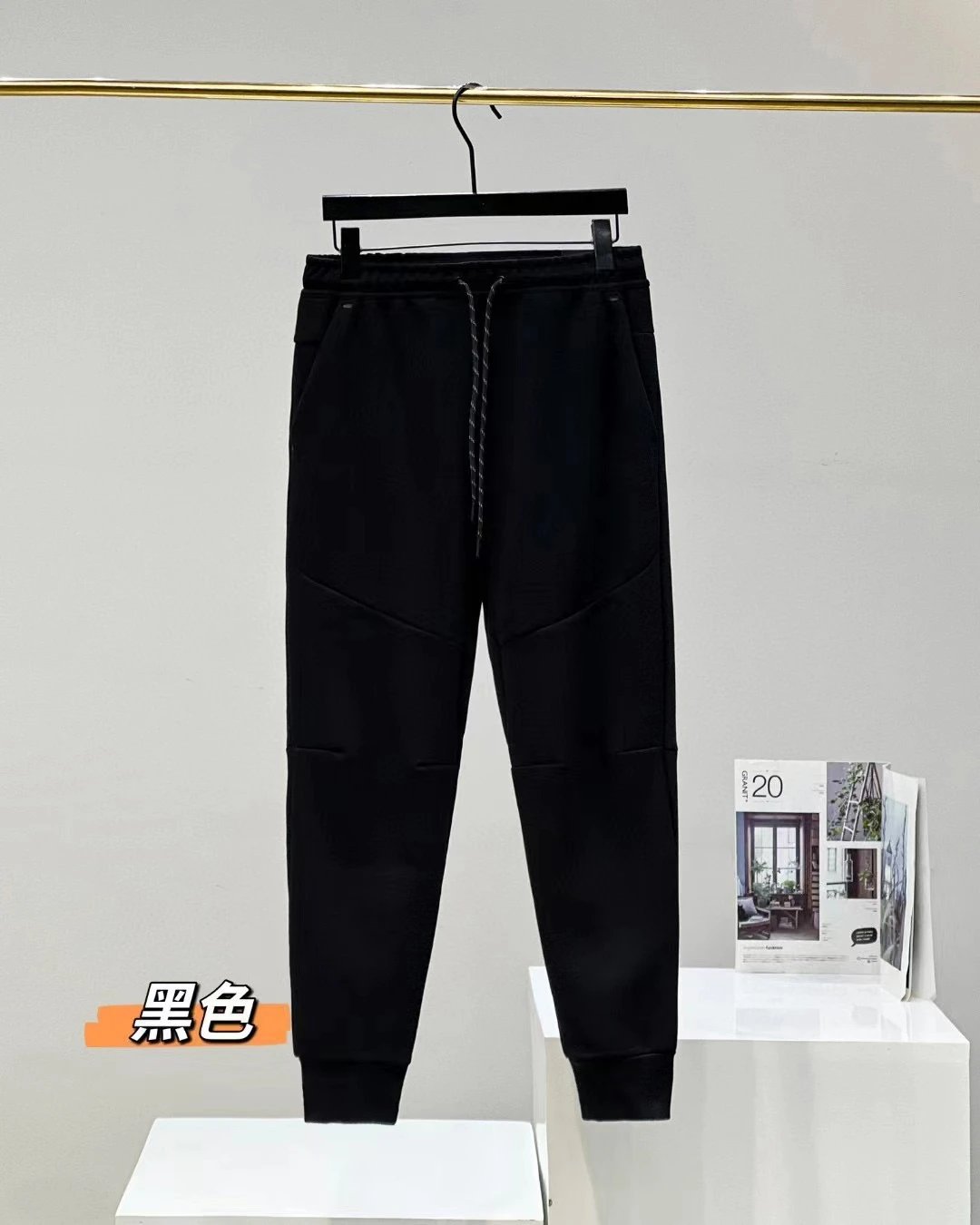 7 7