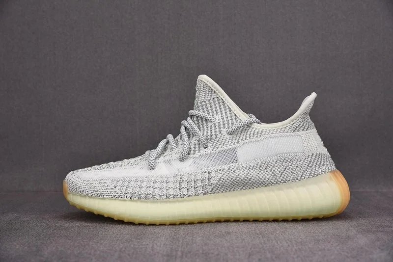 3 3