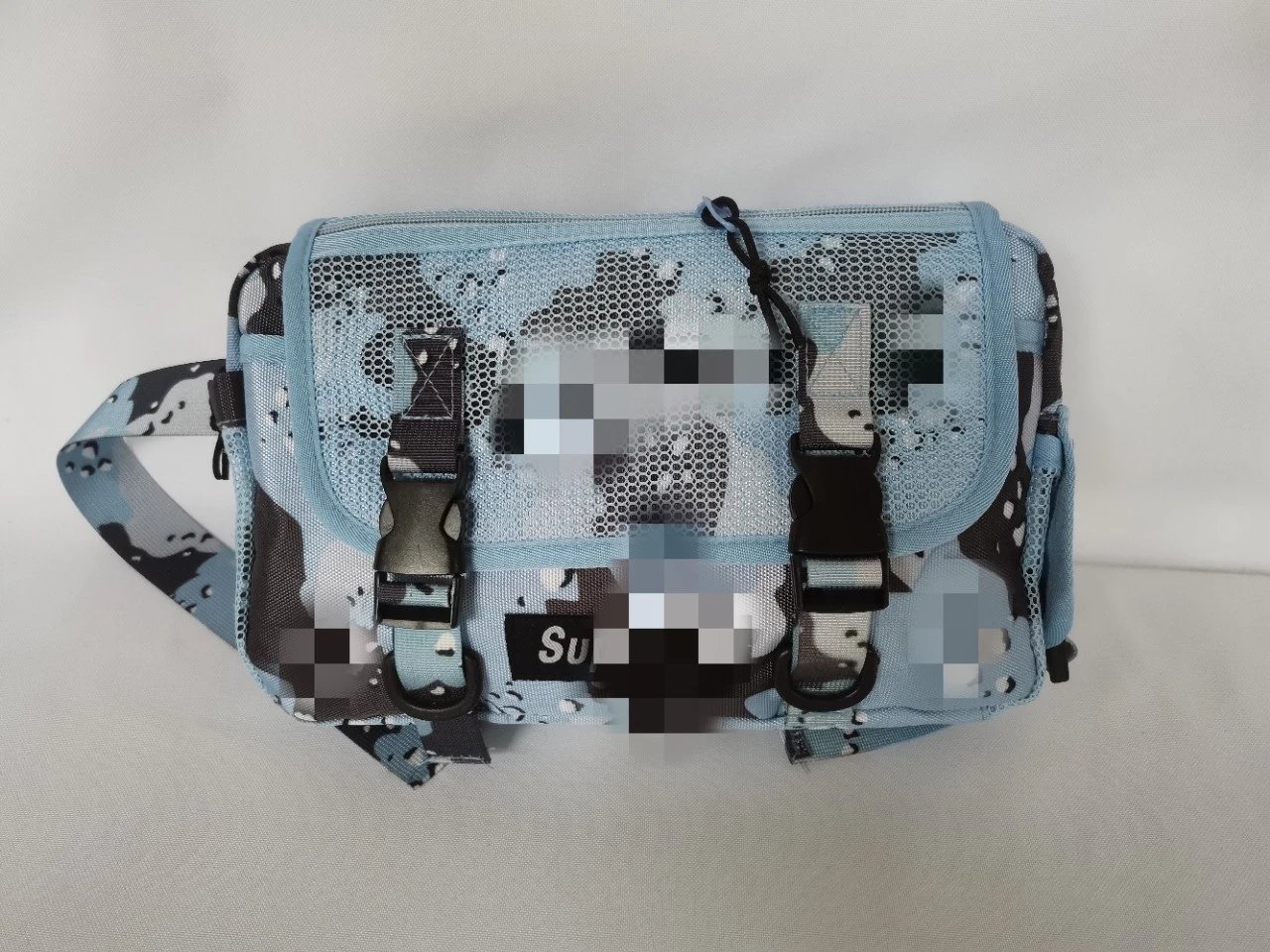 4 4