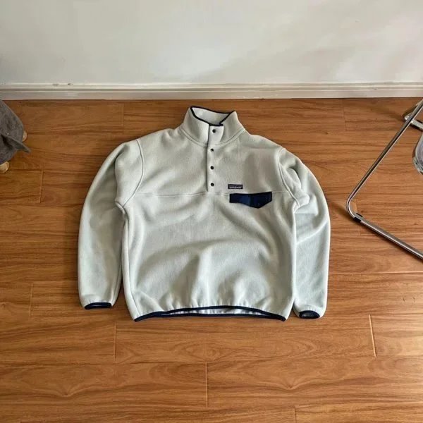 22 22