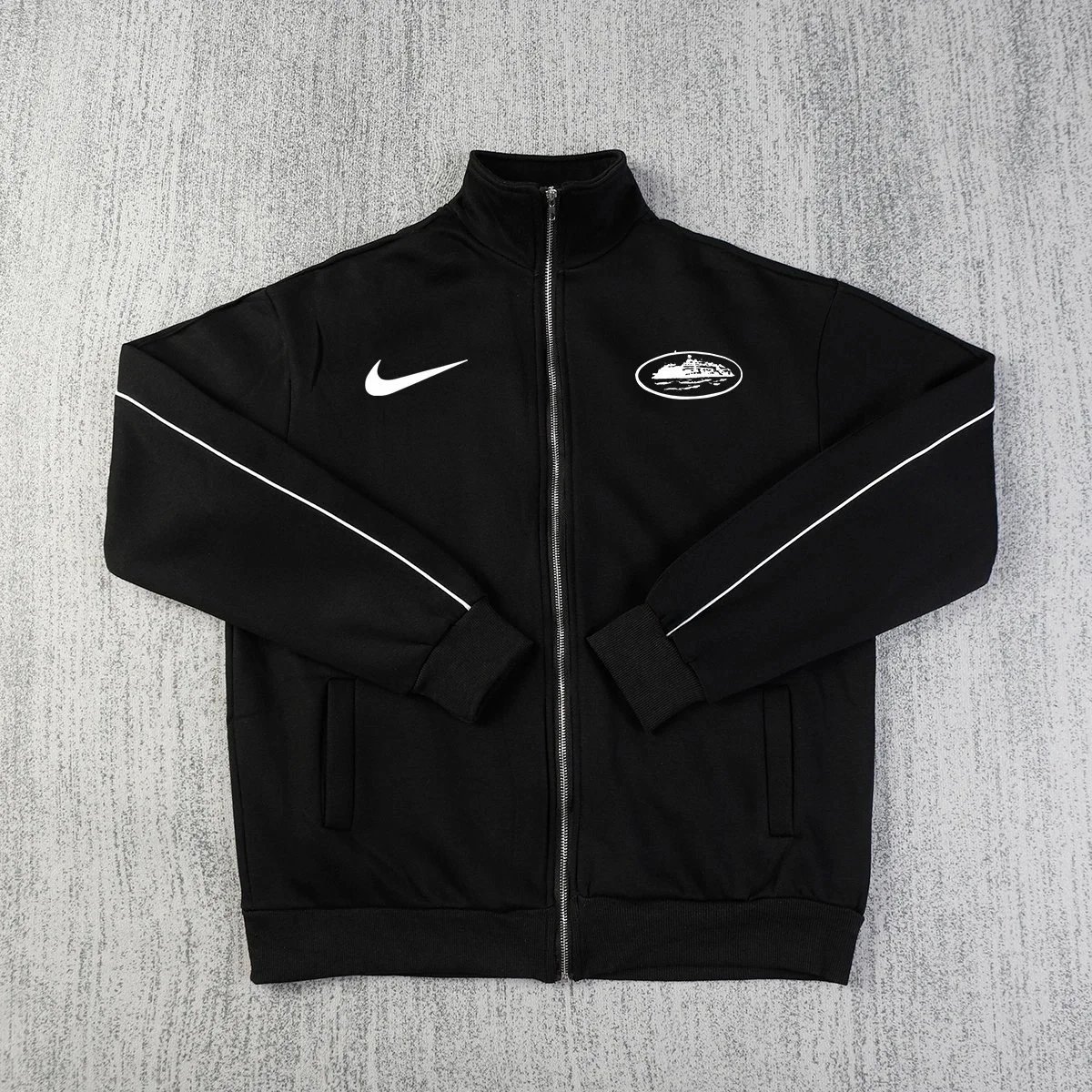 01 01