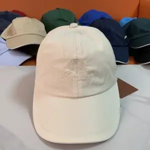 4 4