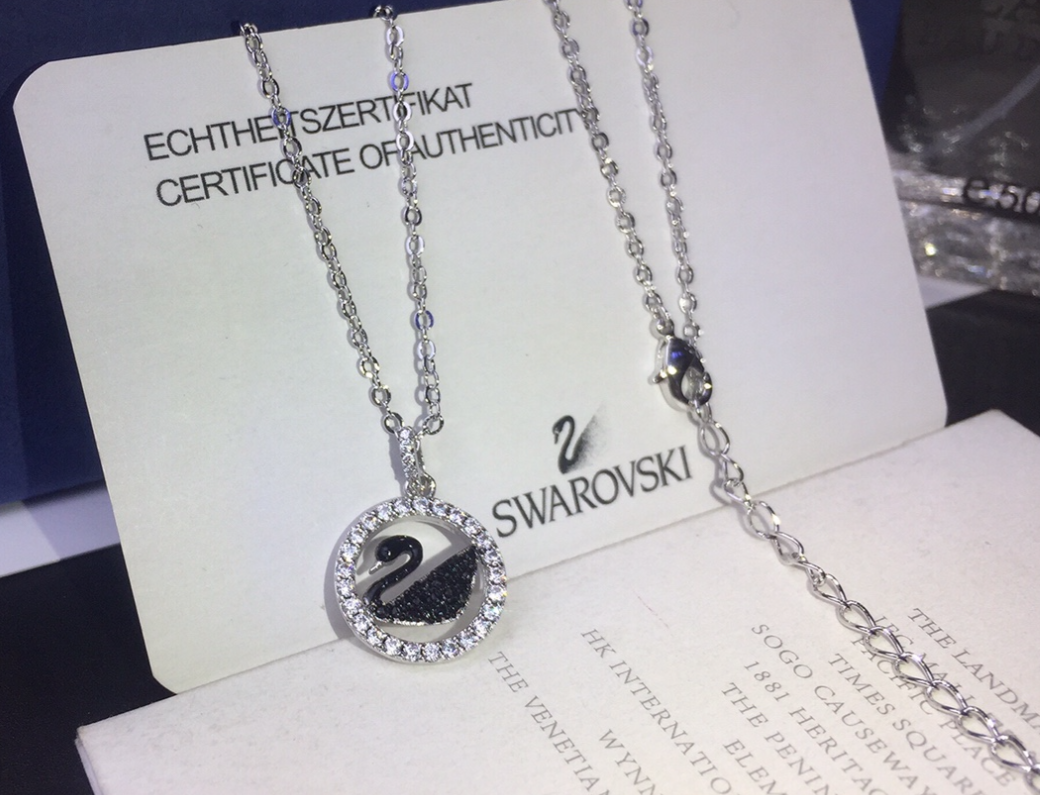8 8