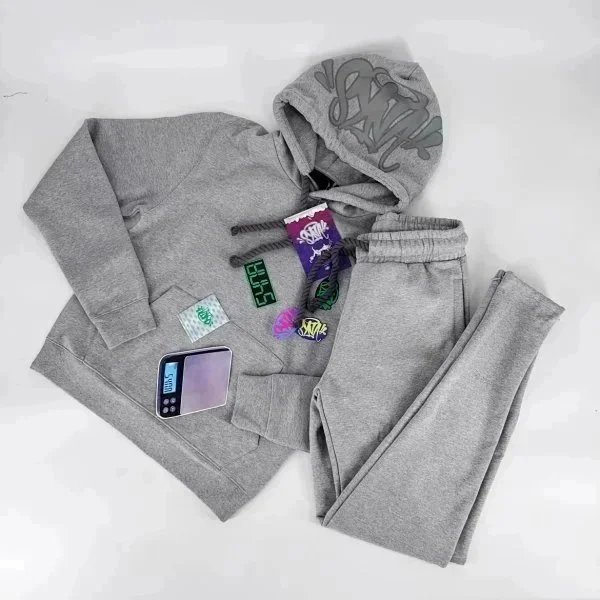 8 8