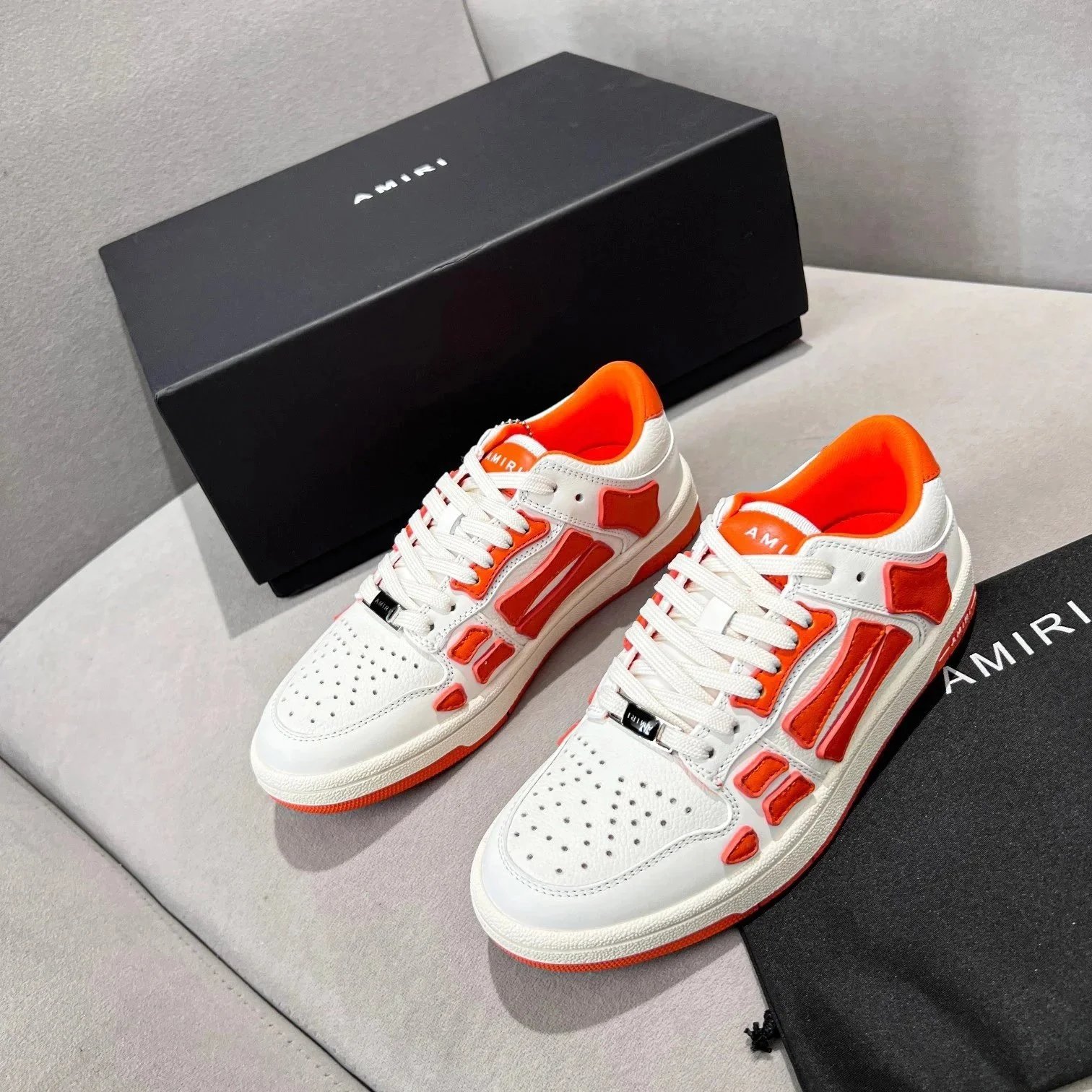 4 4