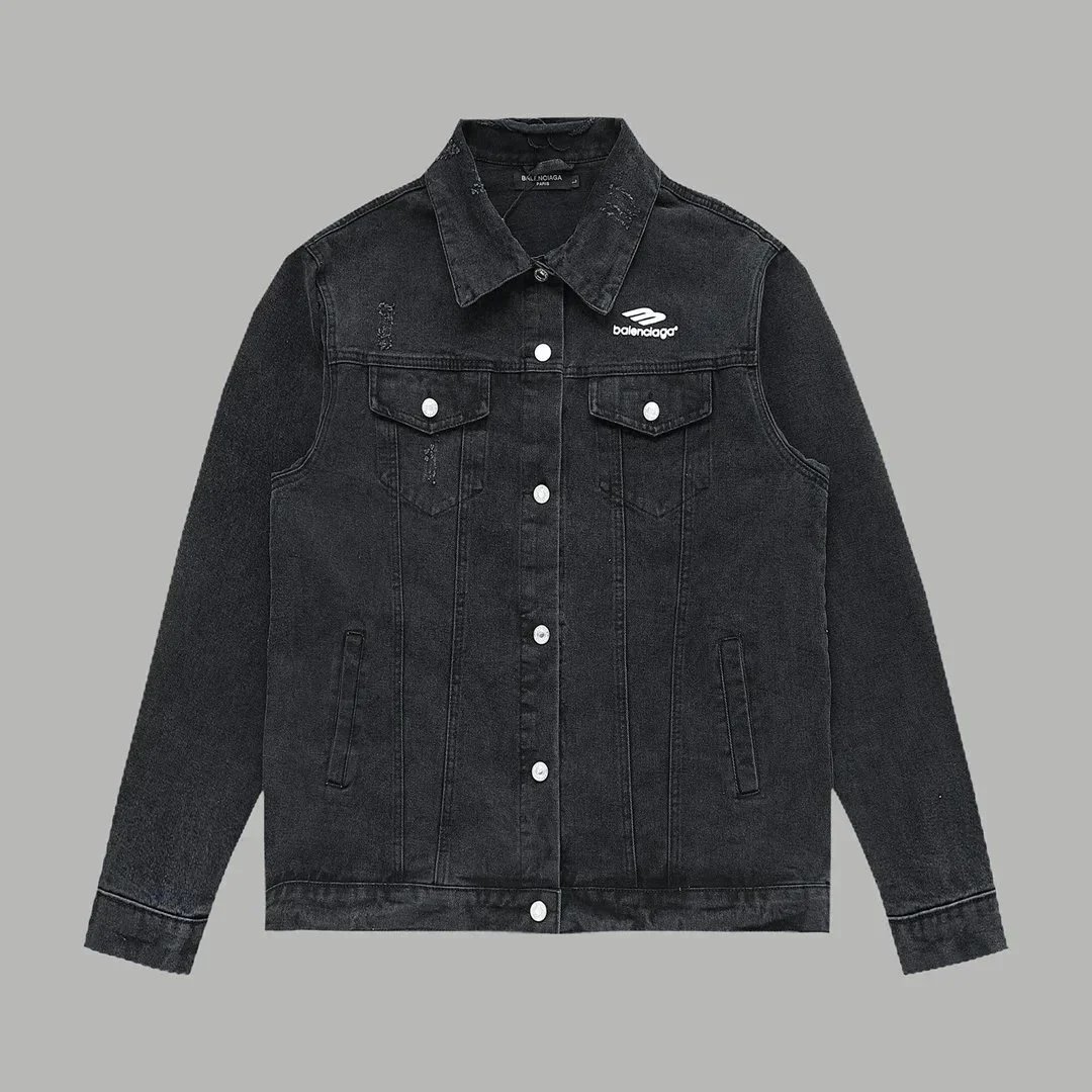 010609010；M（48）