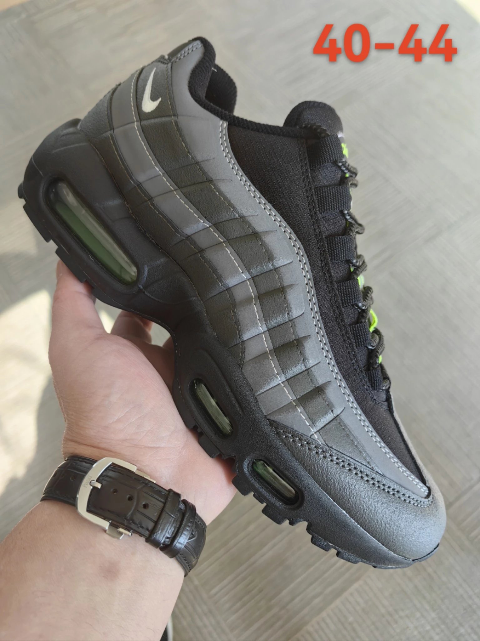 02 02