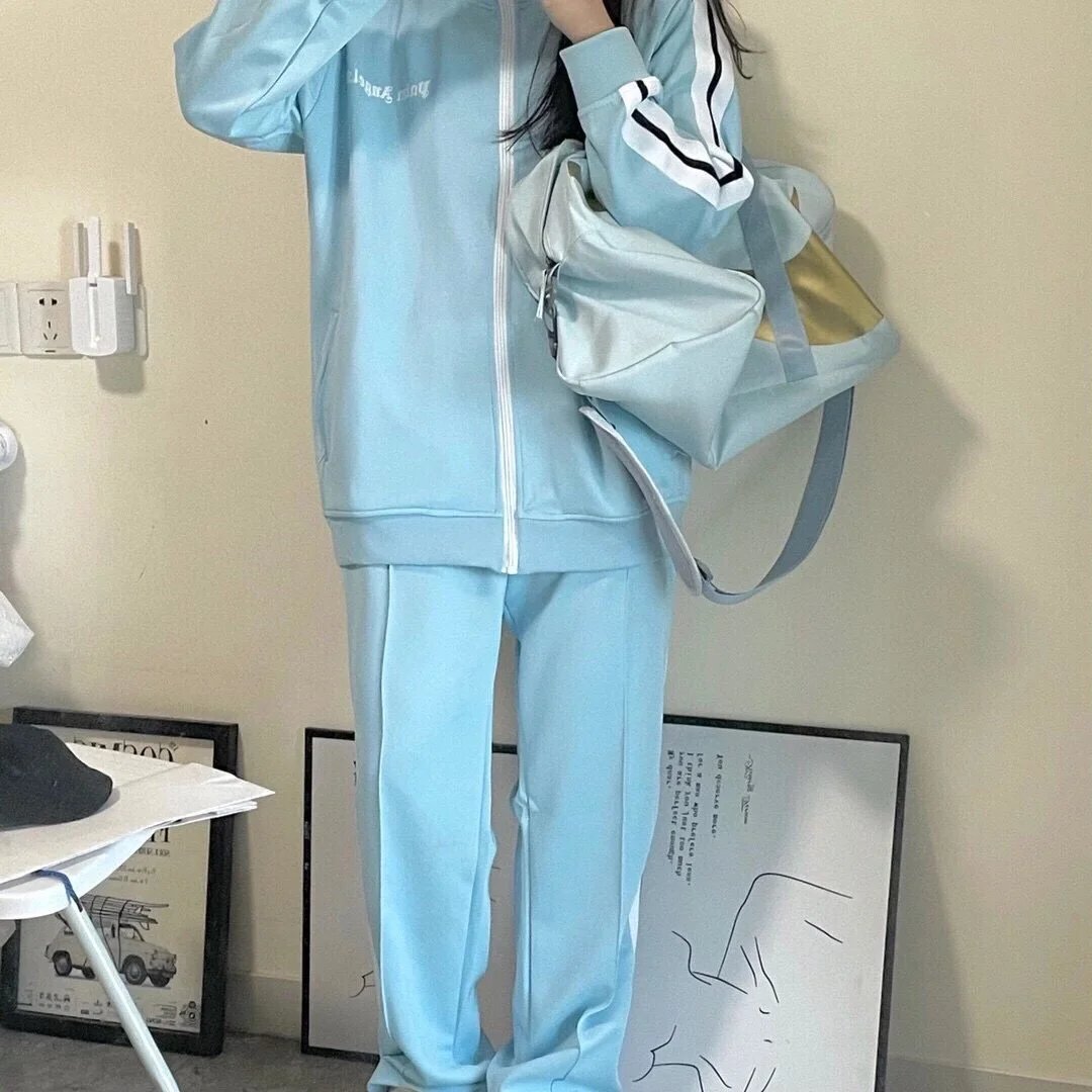 浅蓝套装 浅蓝套装