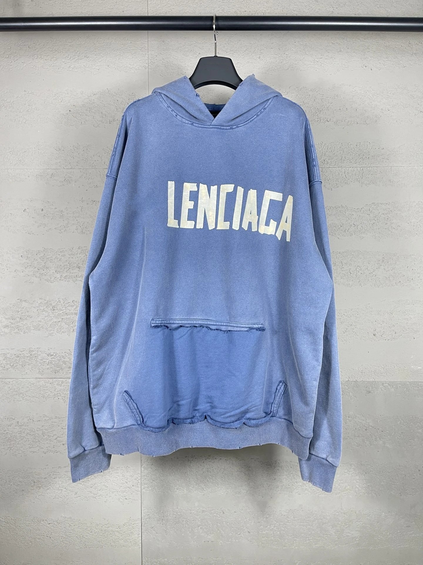 雾蓝色