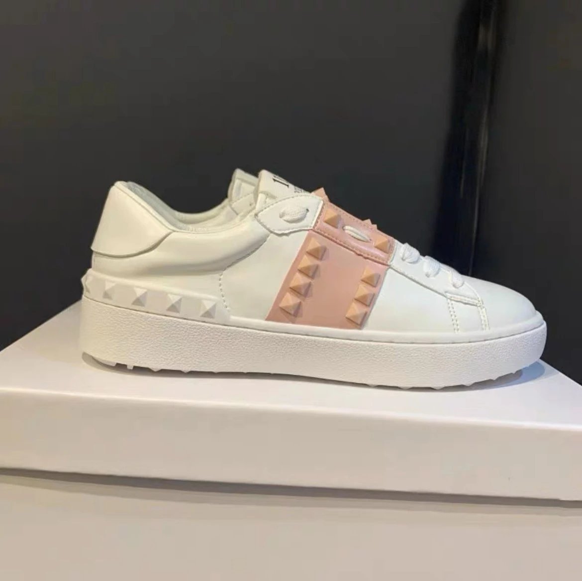 白粉 粉钉