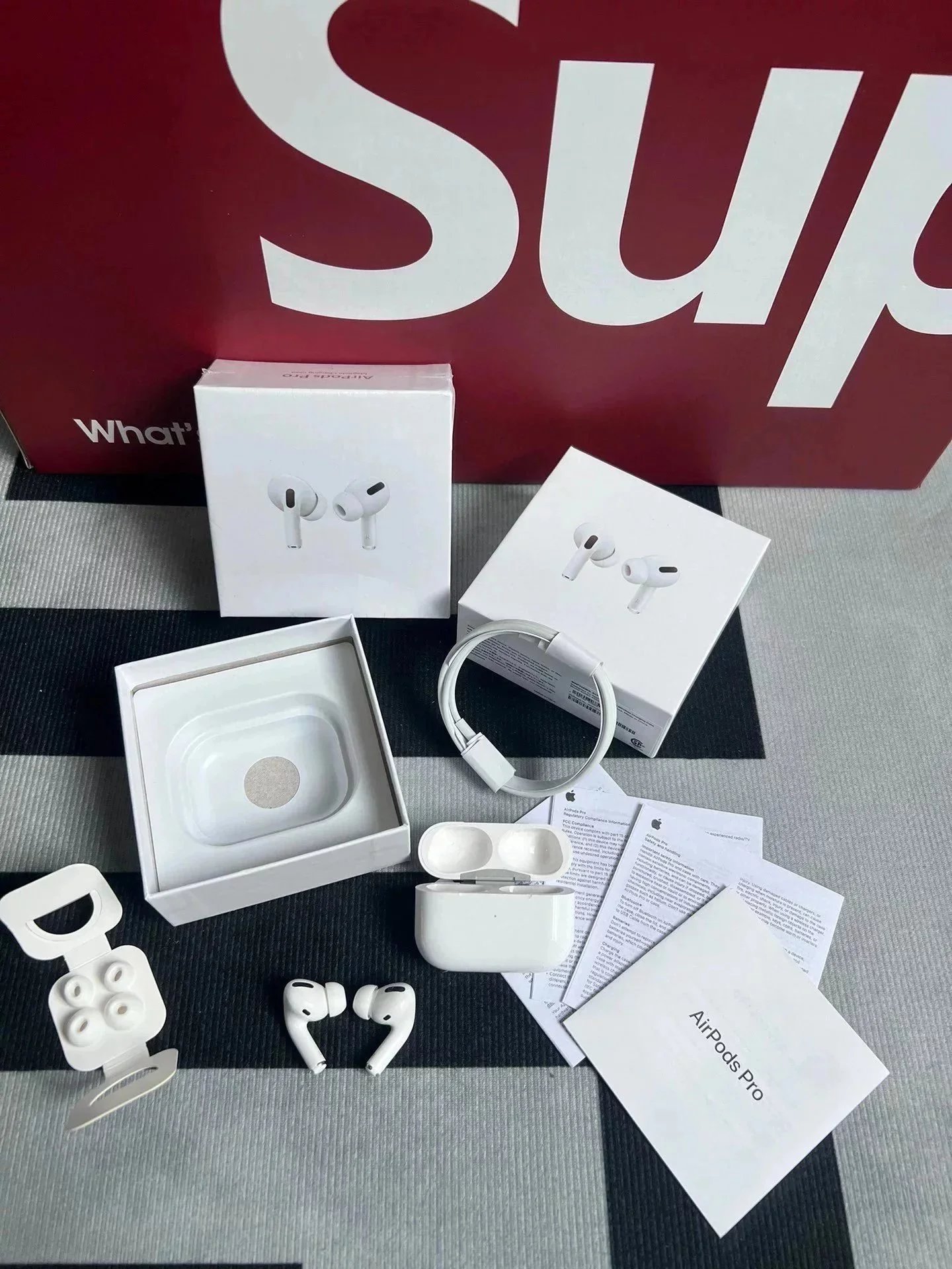 AirPods 3