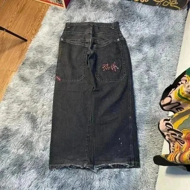 N22 black and gray