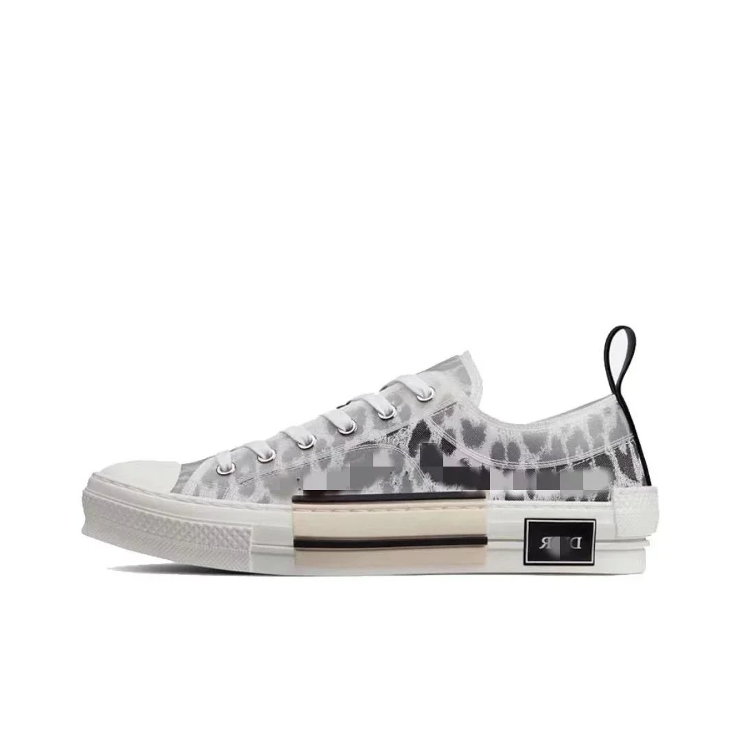 Low-top 1