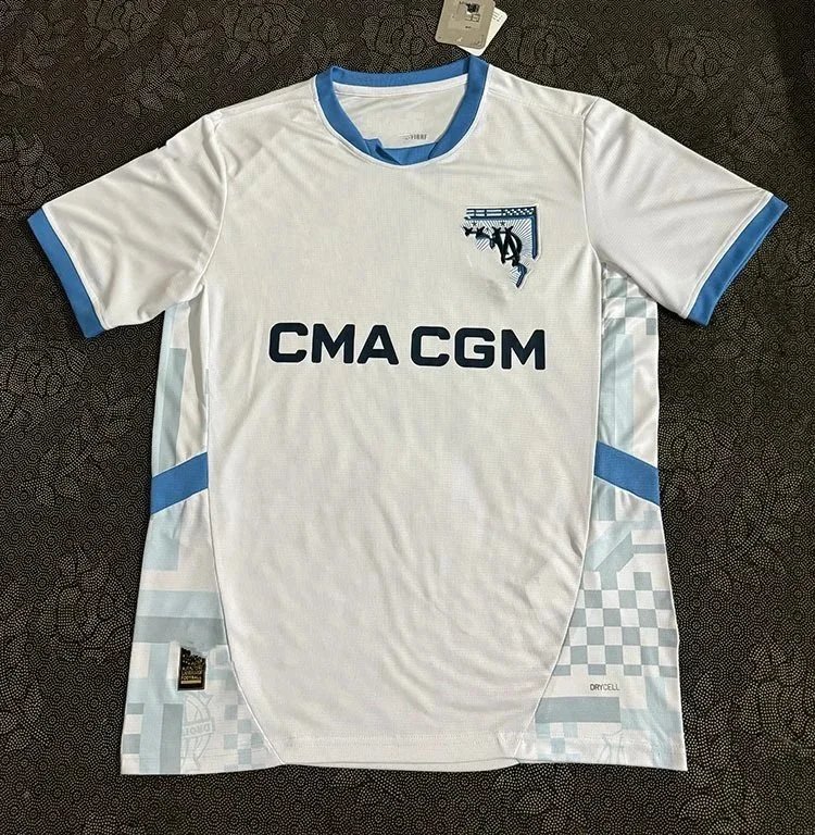 M competition main white