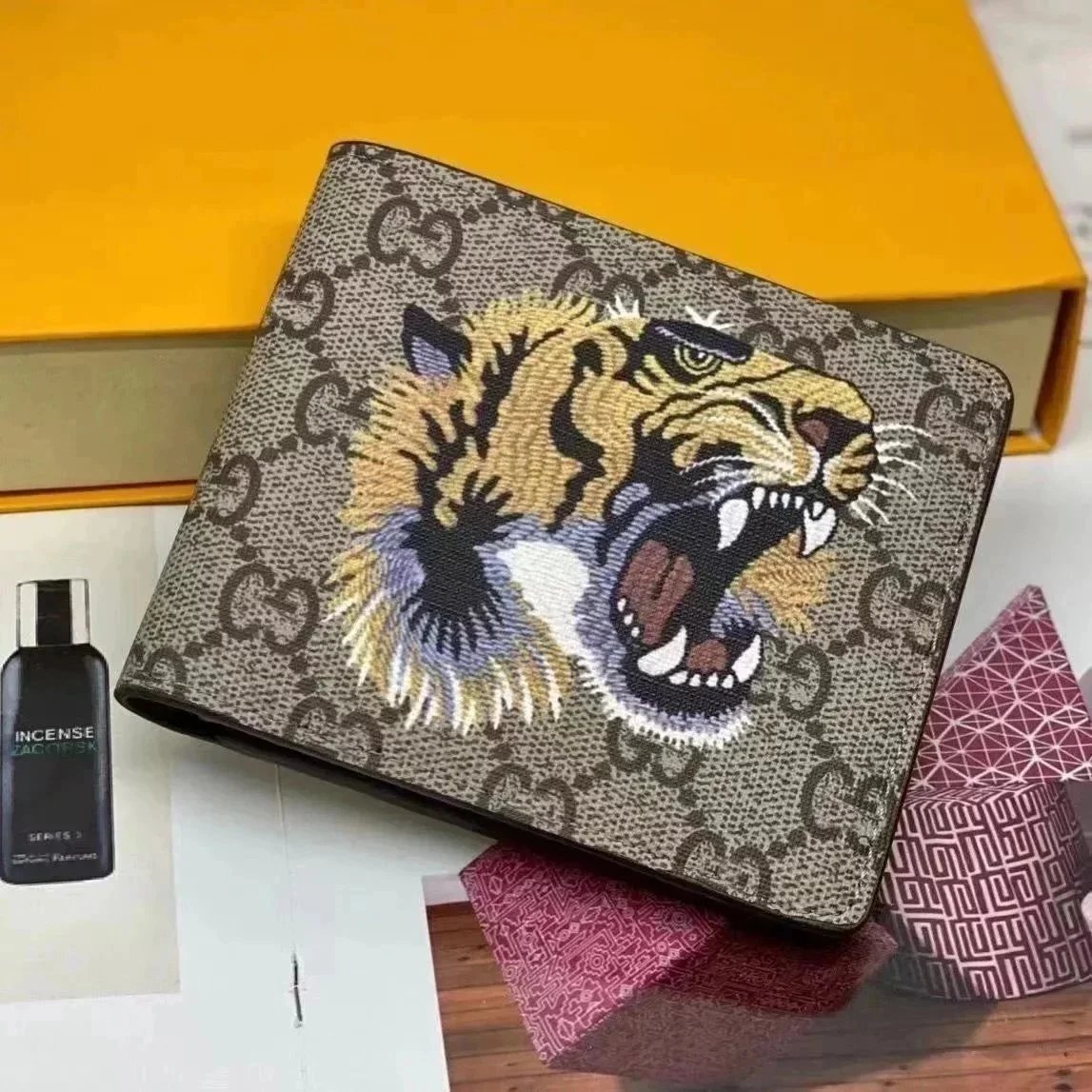 黄色老虎 黄色老虎