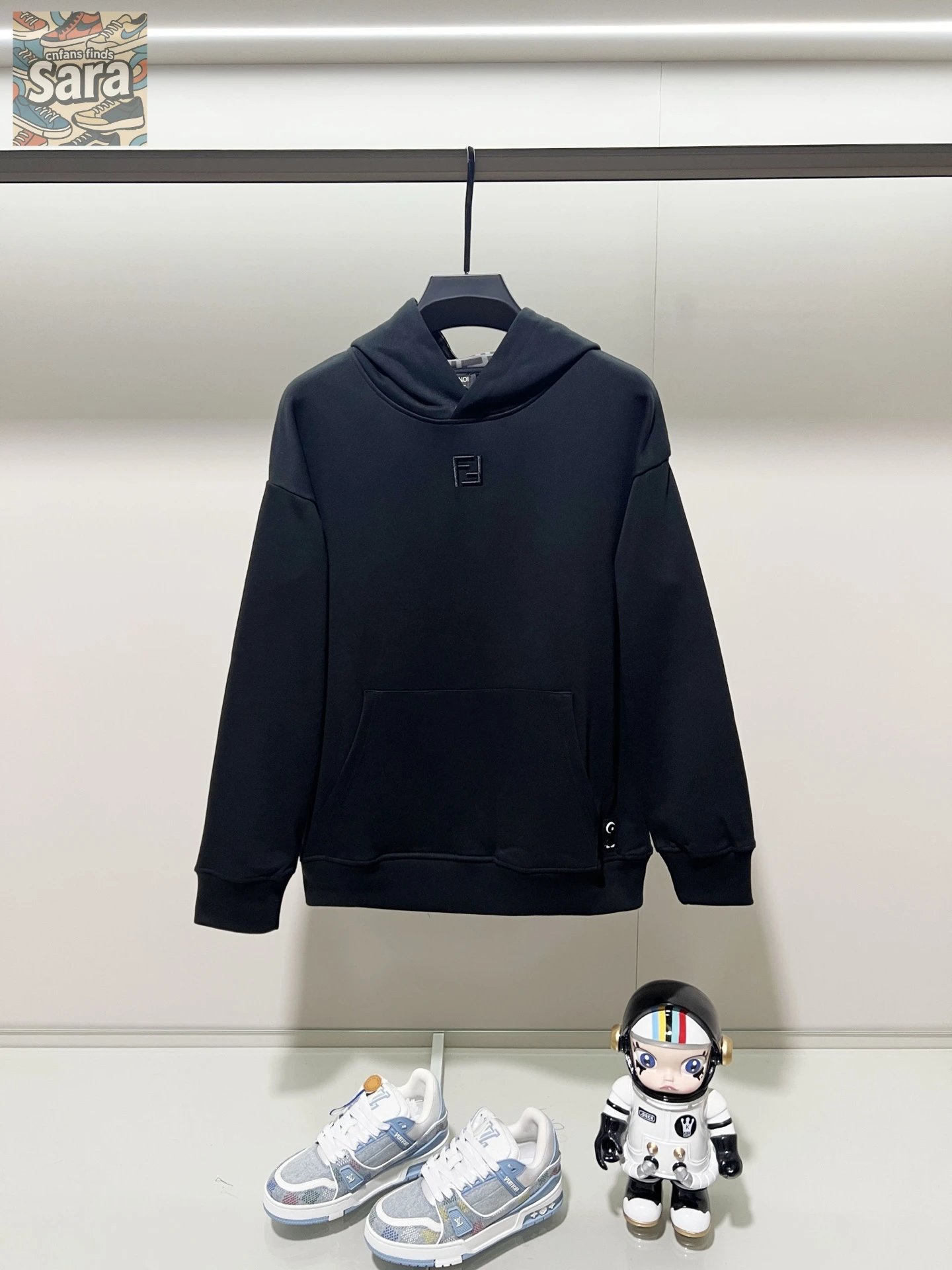 6 6