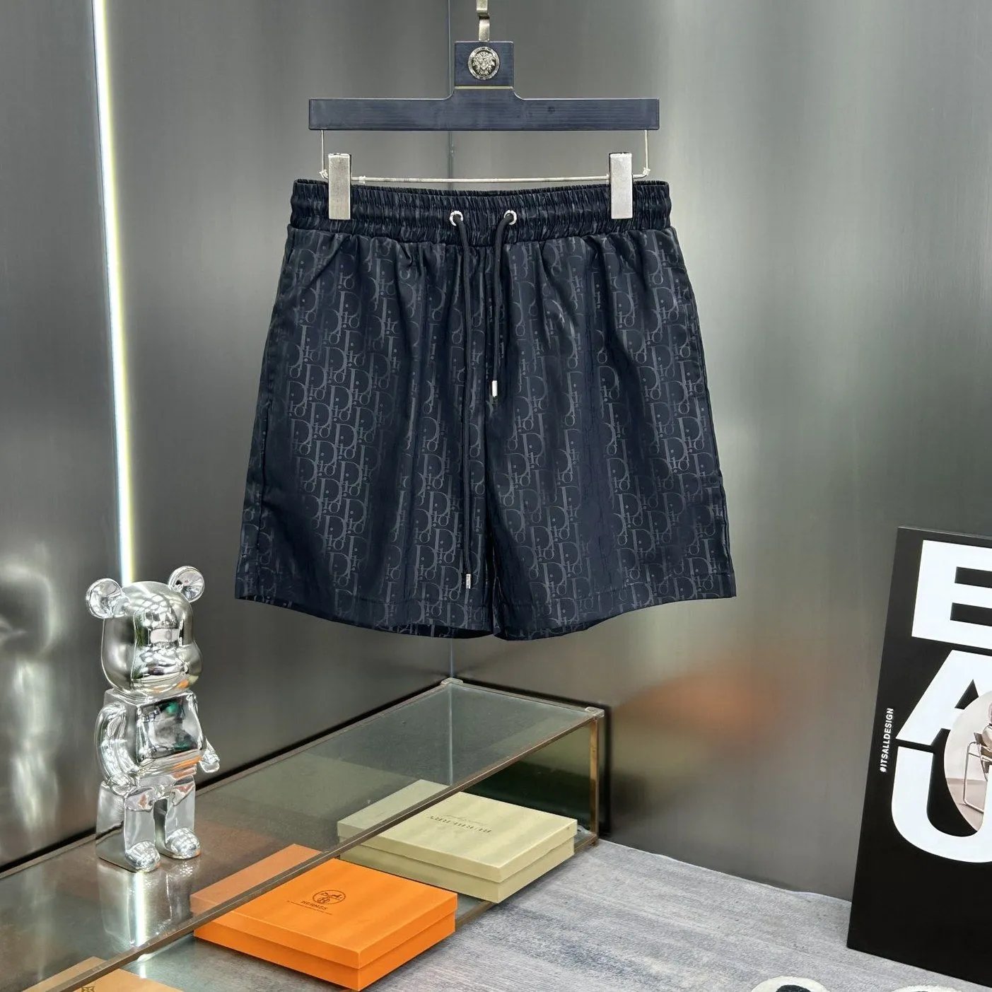 16 16
