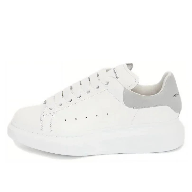 白色灰绒尾 白色灰绒尾