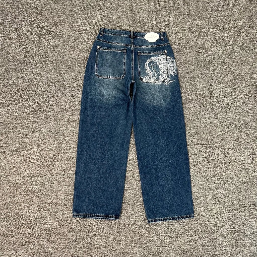 008 008