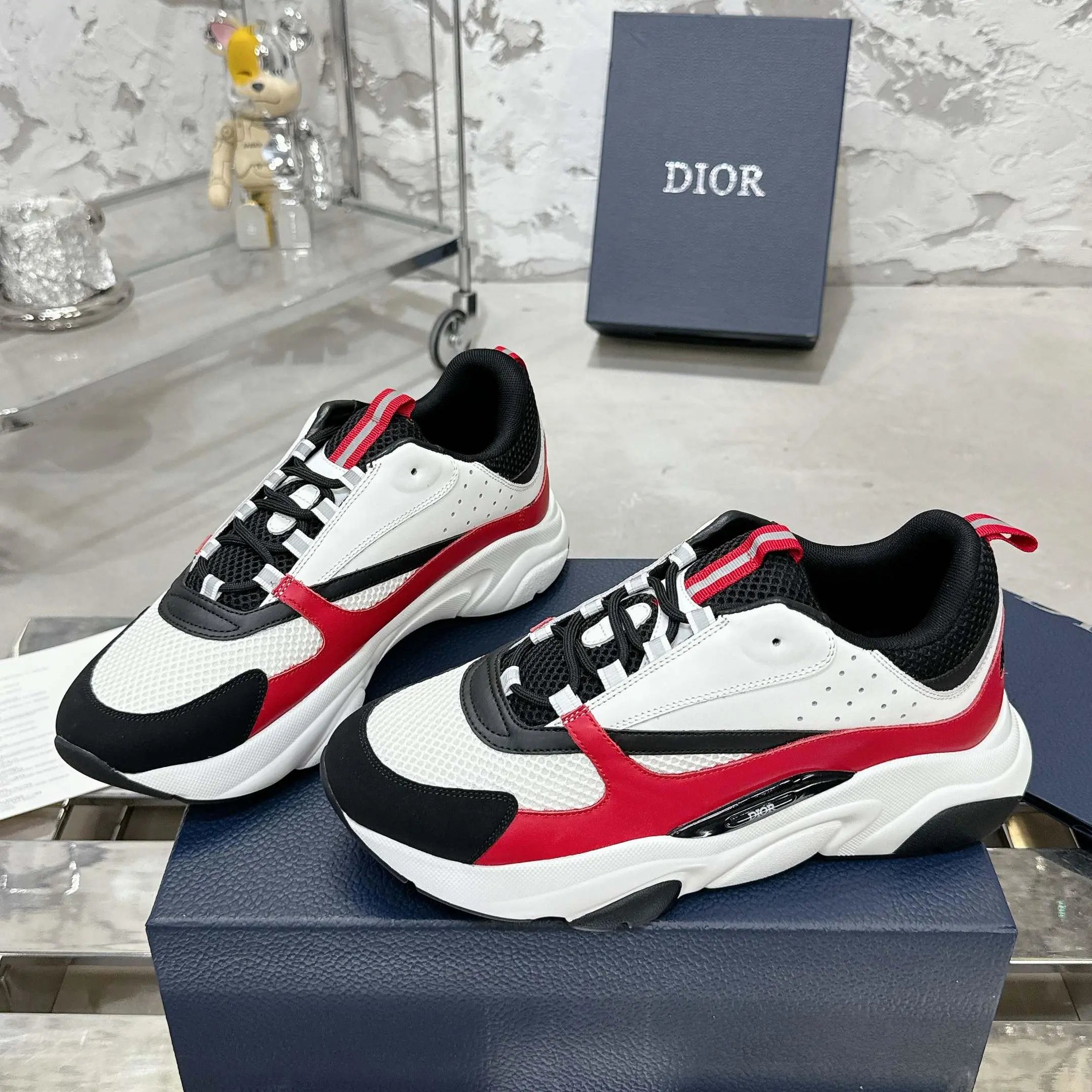 5 5