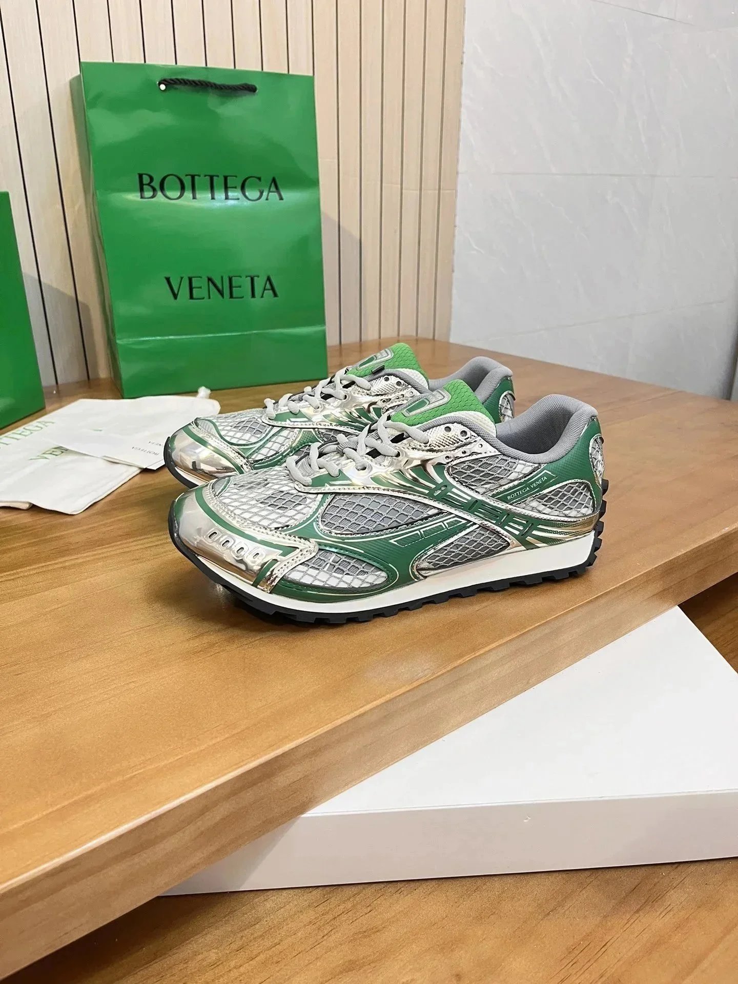 04 04