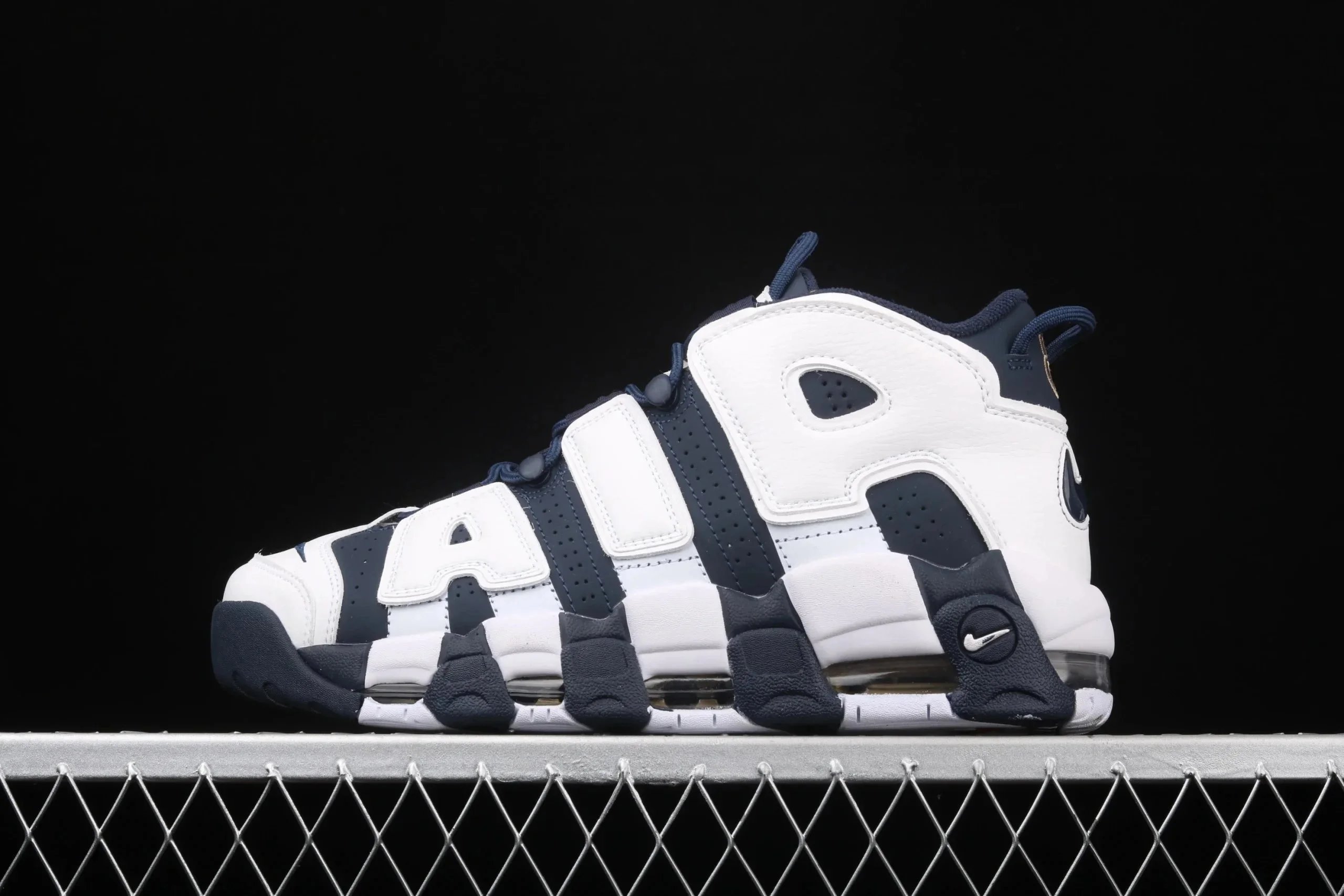 7 7