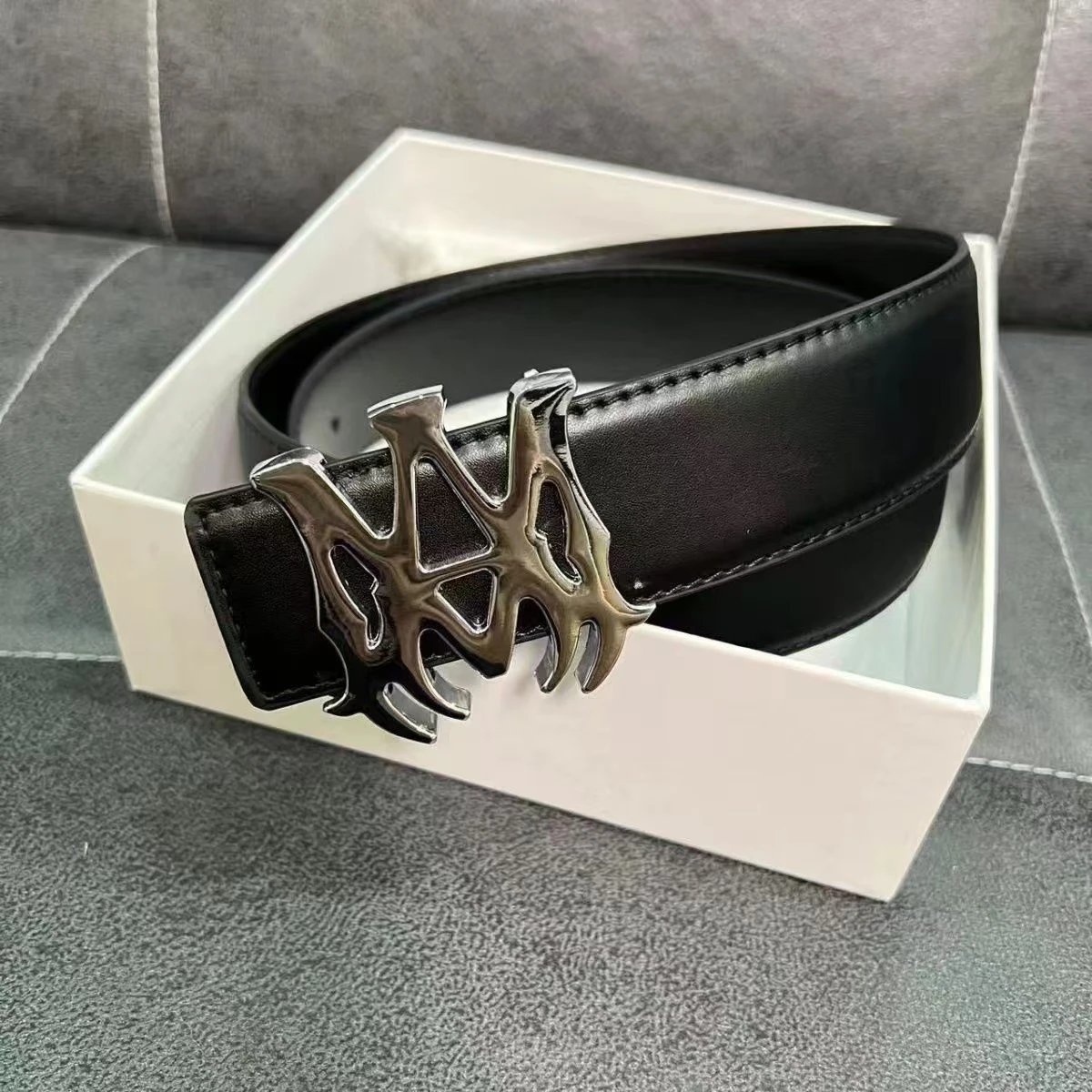 7 7
