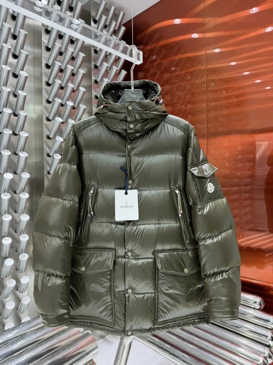 22 22