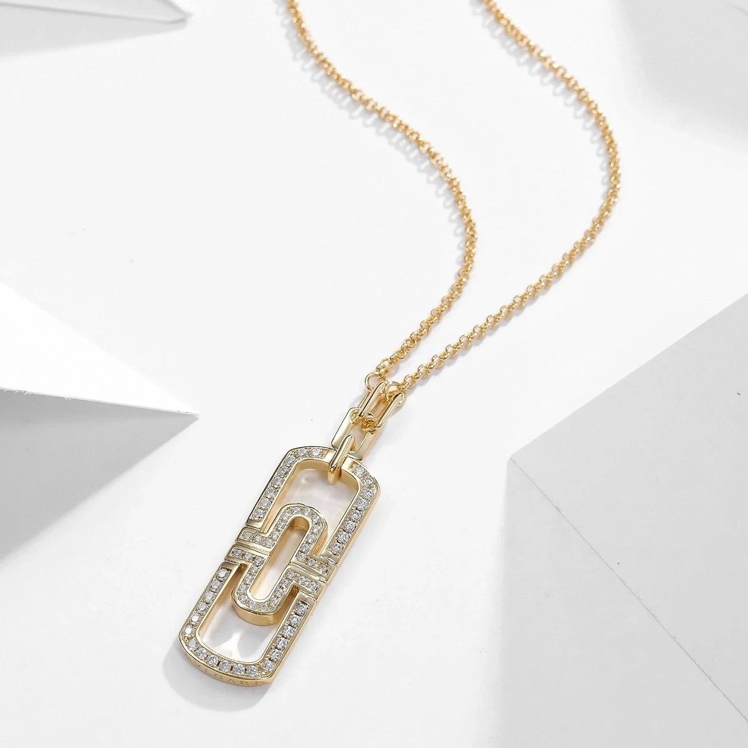 3 3
