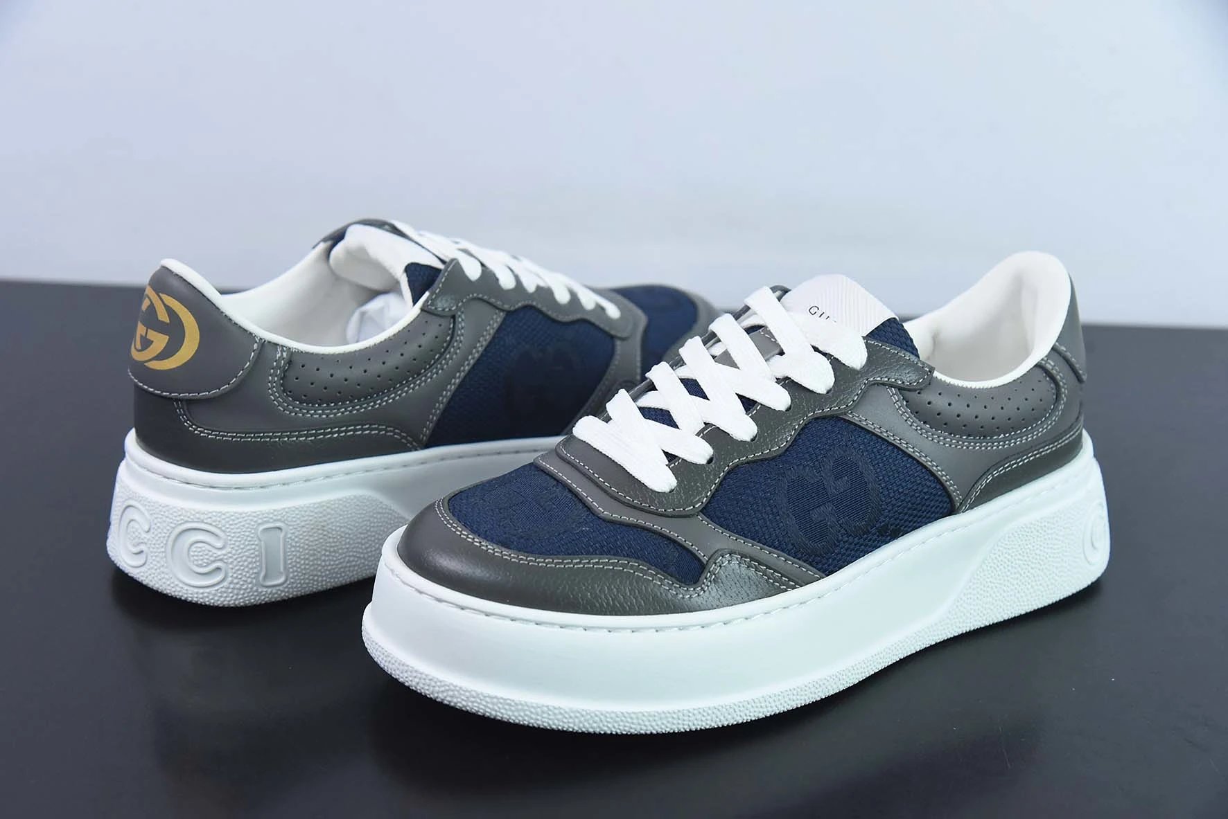 10 10