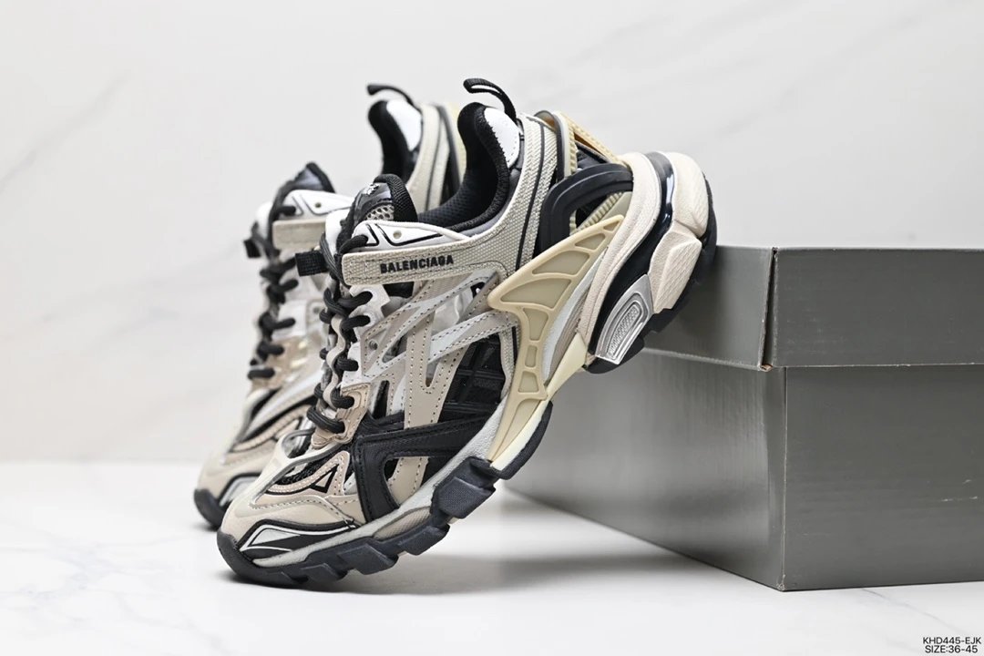 06 06