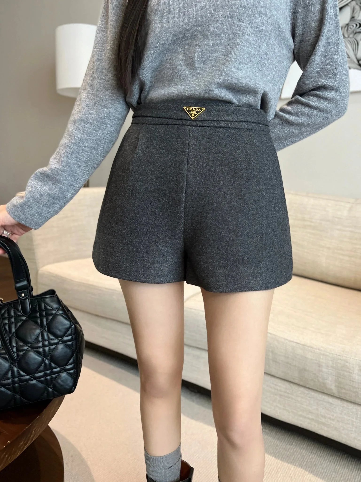 04 04