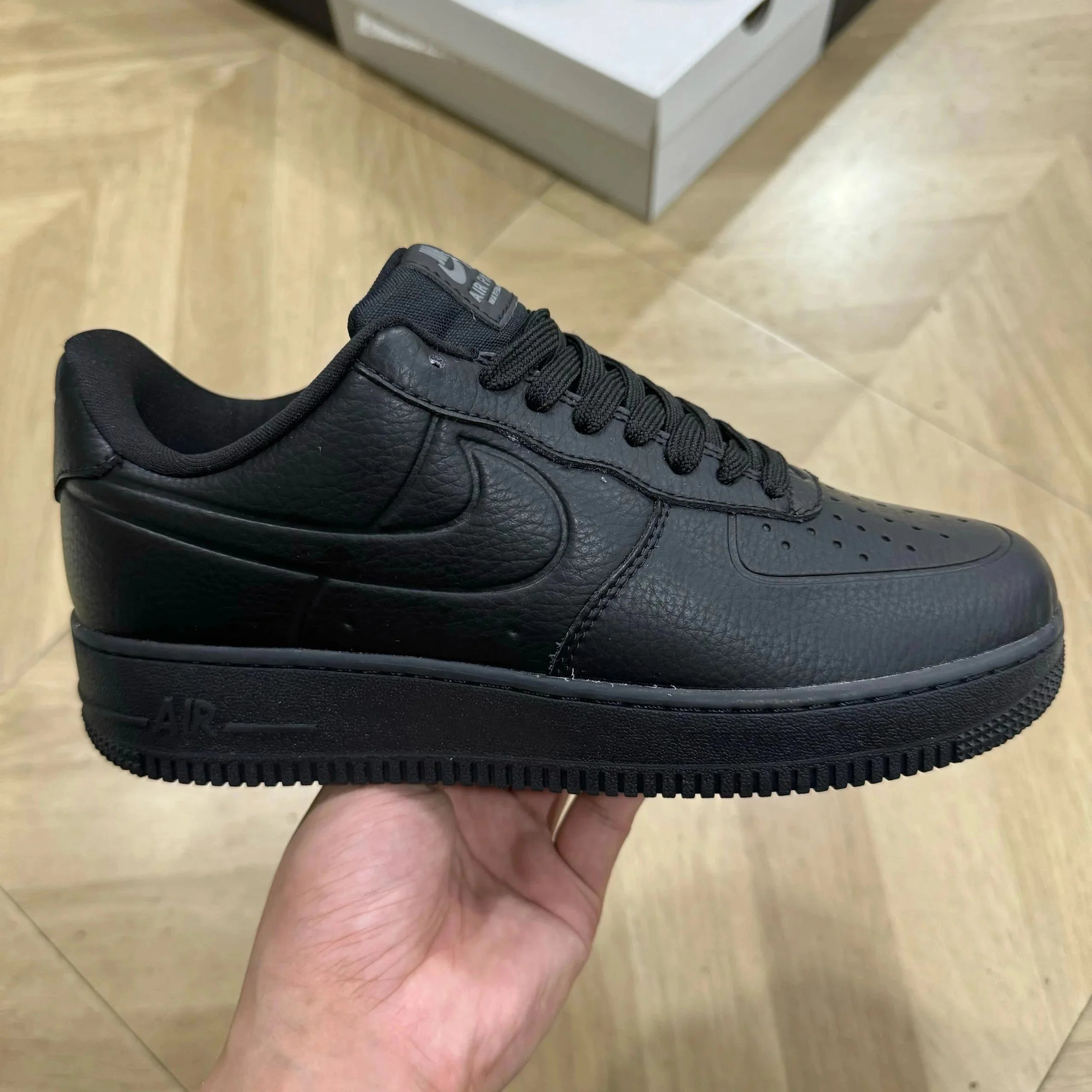 黑色 黑色