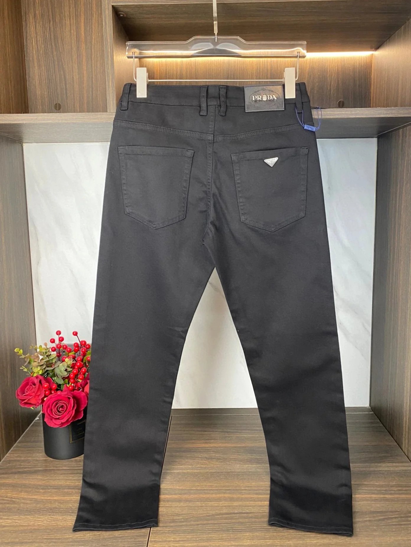 黑色 黑色
