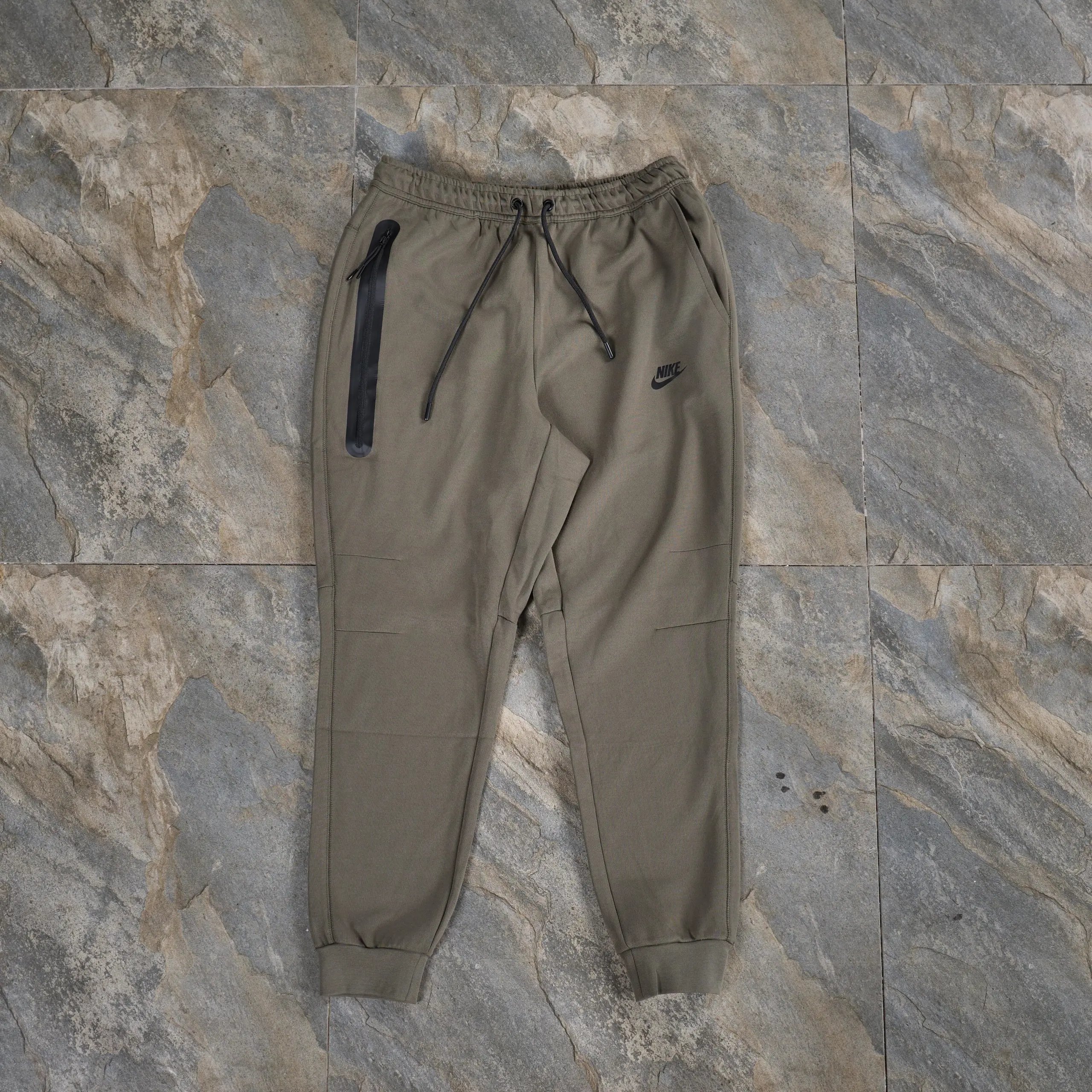 25 25