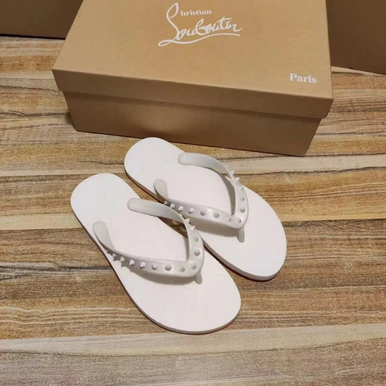 6 6